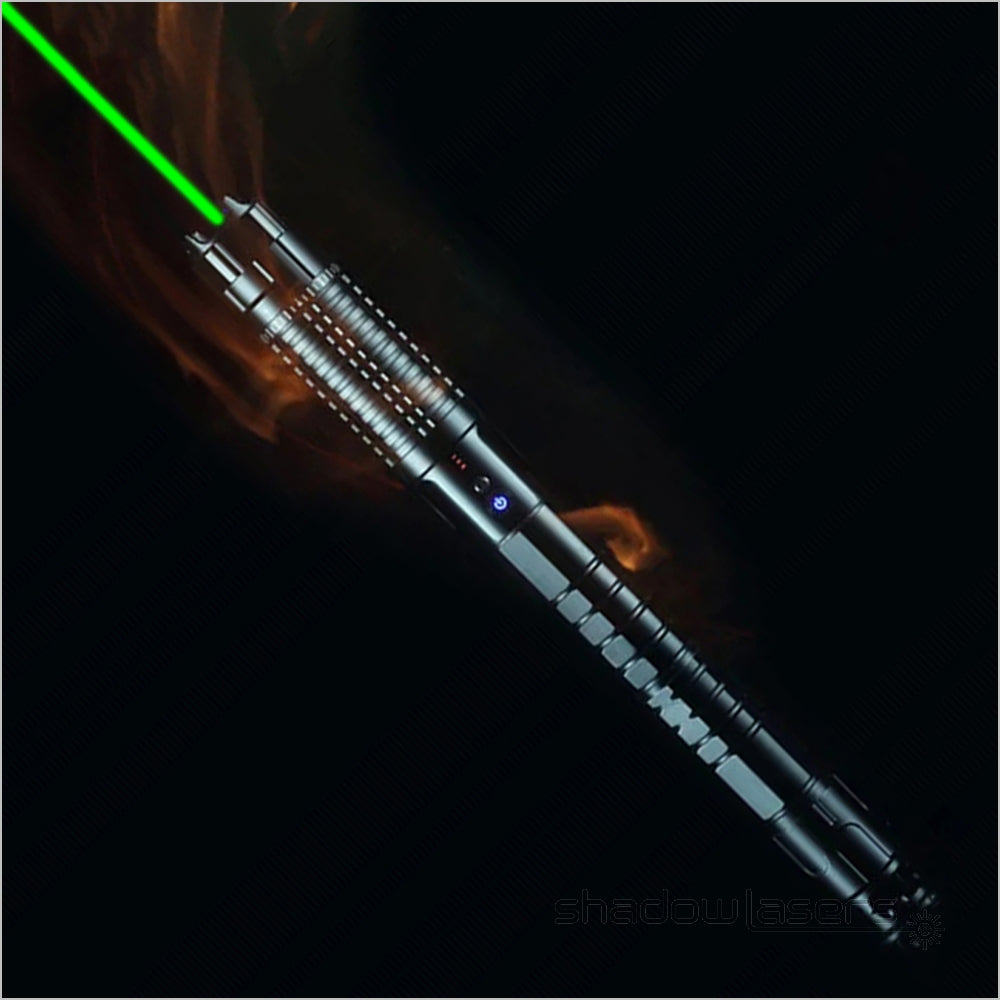 ''Shadowlasers "GX7 520nm Green Laser Pointer Burning
