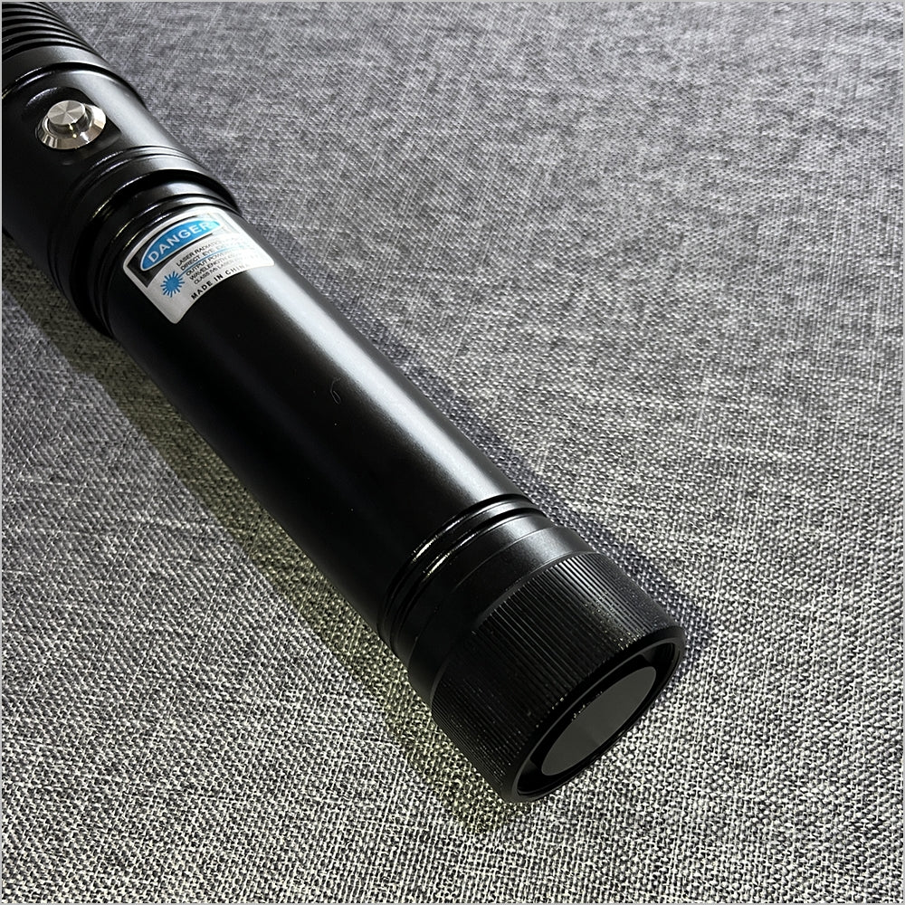 ''Shadowlasers "BH9 450nm Blue Laser Pointer Burning