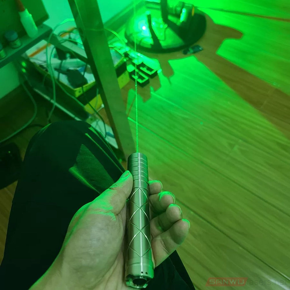 Sanwu Lasers Challenger II Series 525nm BURNING Green Laser Pointer 1.2W, 1.8W